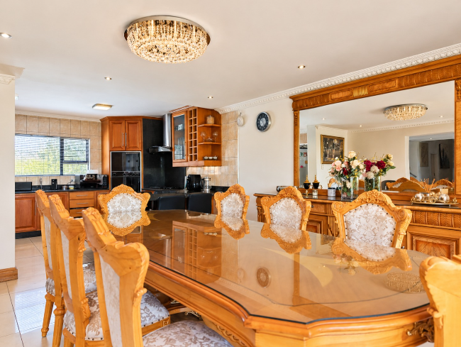 8 Bedroom Property for Sale in Eldo Glen Gauteng