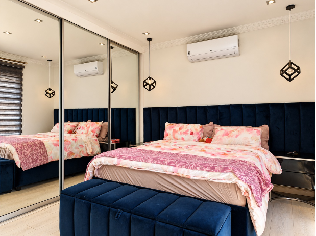 8 Bedroom Property for Sale in Eldo Glen Gauteng