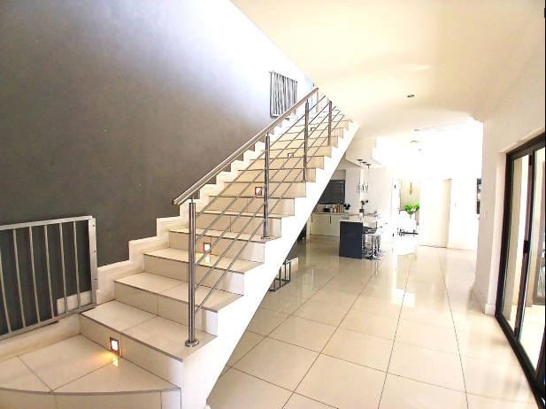 3 Bedroom Property for Sale in Blue Valley Golf Estate Gauteng