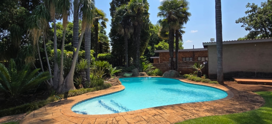 4 Bedroom Property for Sale in Clubview Gauteng
