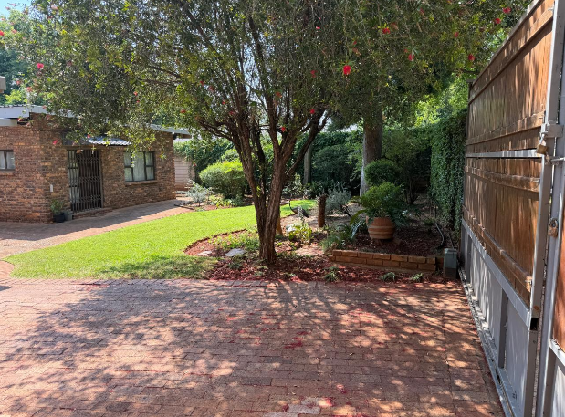 4 Bedroom Property for Sale in Clubview Gauteng