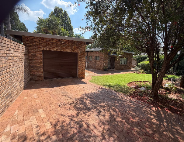 4 Bedroom Property for Sale in Clubview Gauteng
