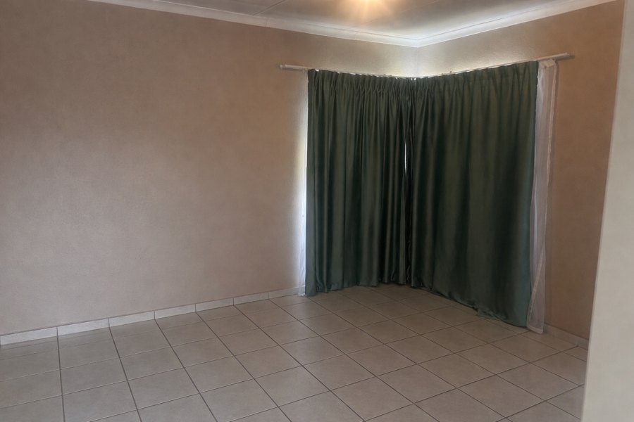 To Let 1 Bedroom Property for Rent in Willowbrook Gauteng