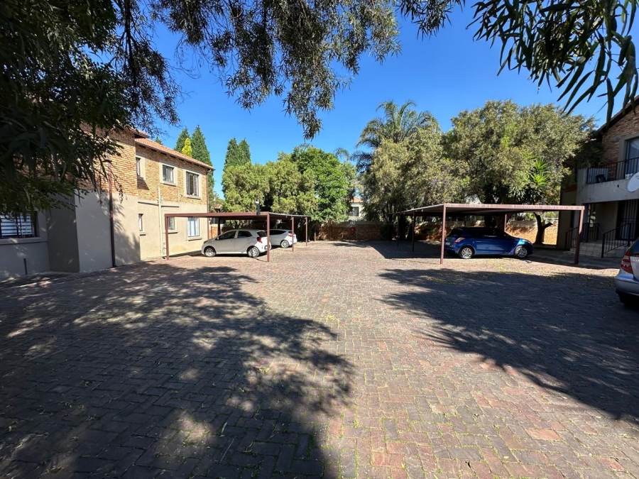 To Let 2 Bedroom Property for Rent in Willowbrook Gauteng