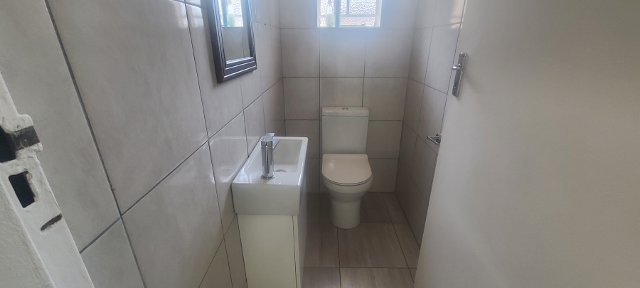 Commercial Property for Sale in Clarens Park Gauteng