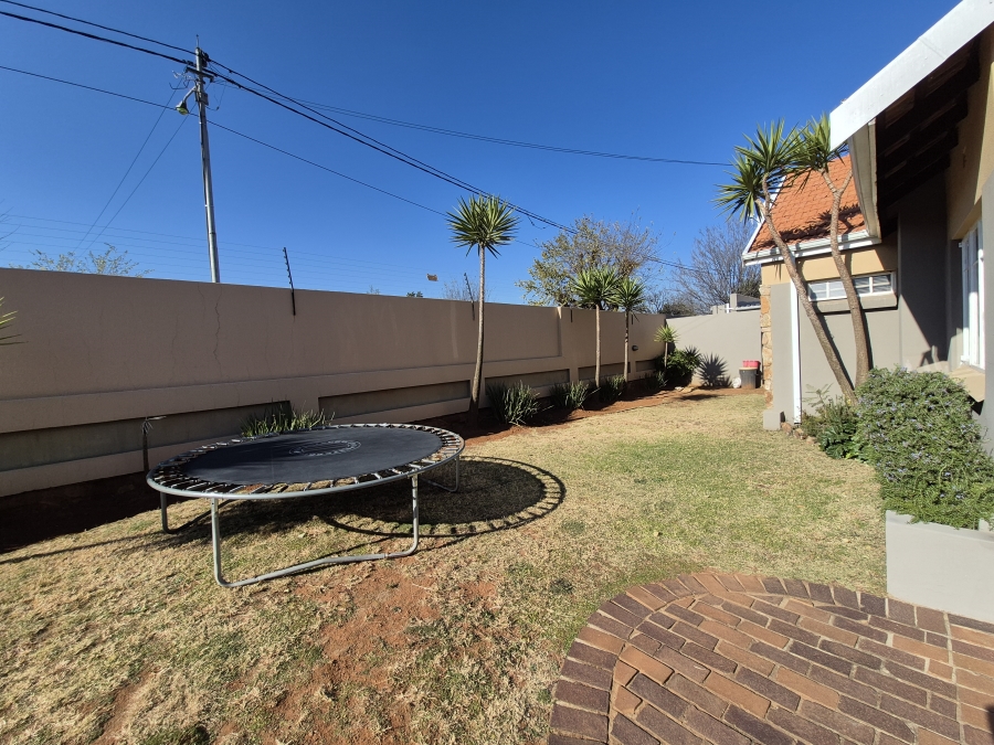 4 Bedroom Property for Sale in Sunnyridge Gauteng