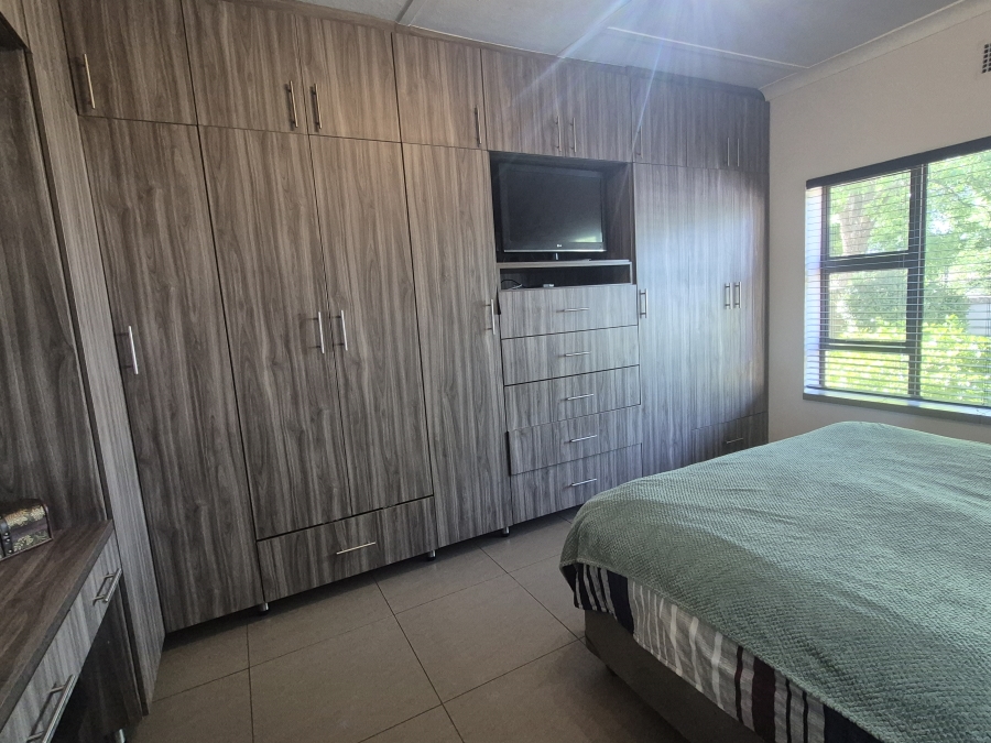 3 Bedroom Property for Sale in Sunnyridge Gauteng