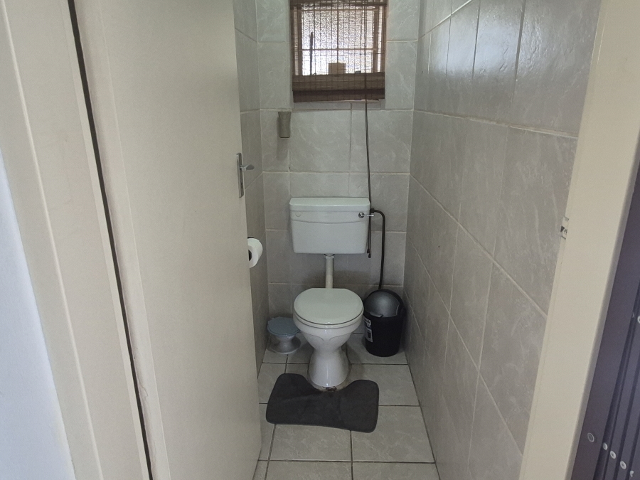 3 Bedroom Property for Sale in Sunnyridge Gauteng