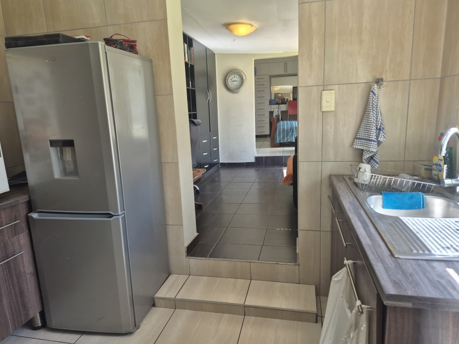 3 Bedroom Property for Sale in Sunnyridge Gauteng