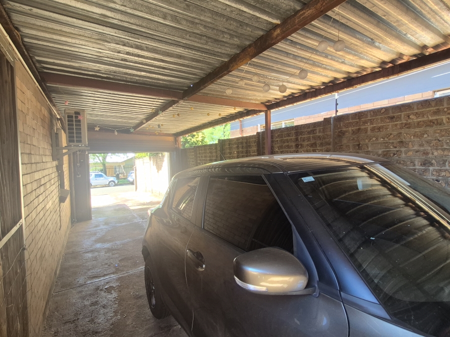 3 Bedroom Property for Sale in Sunnyridge Gauteng