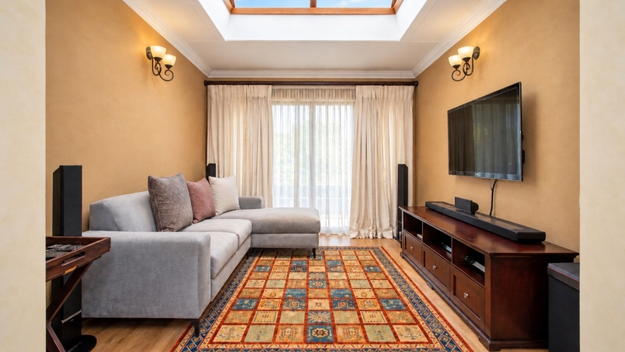 4 Bedroom Property for Sale in Glen Erasmia Gauteng