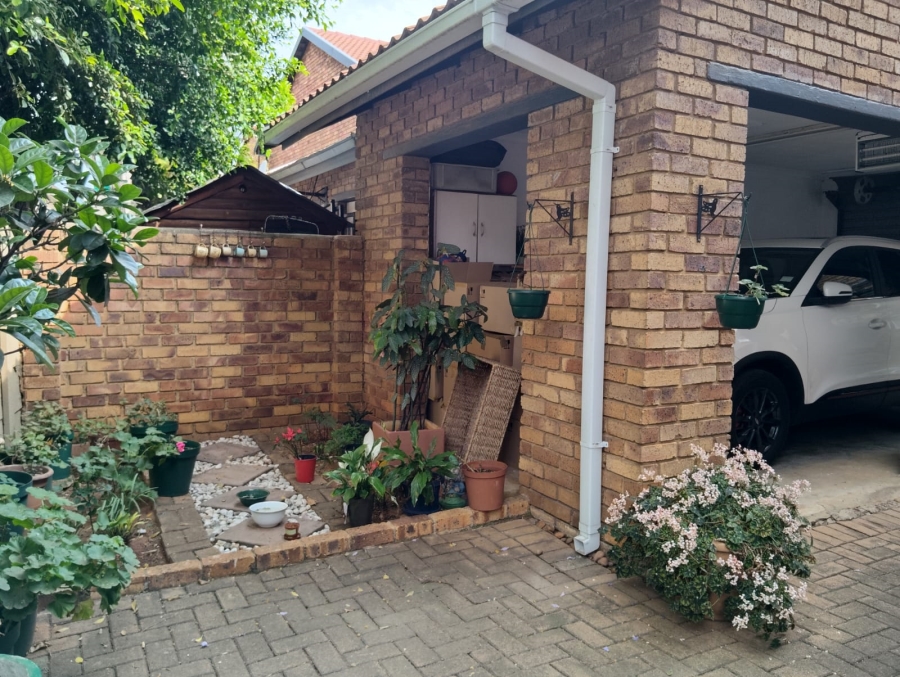 3 Bedroom Property for Sale in Terenure Gauteng