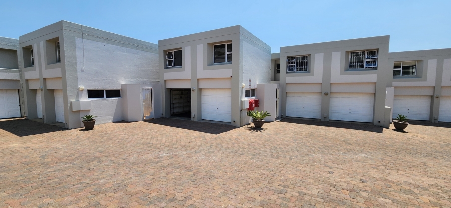3 Bedroom Property for Sale in Bedford Park Gauteng