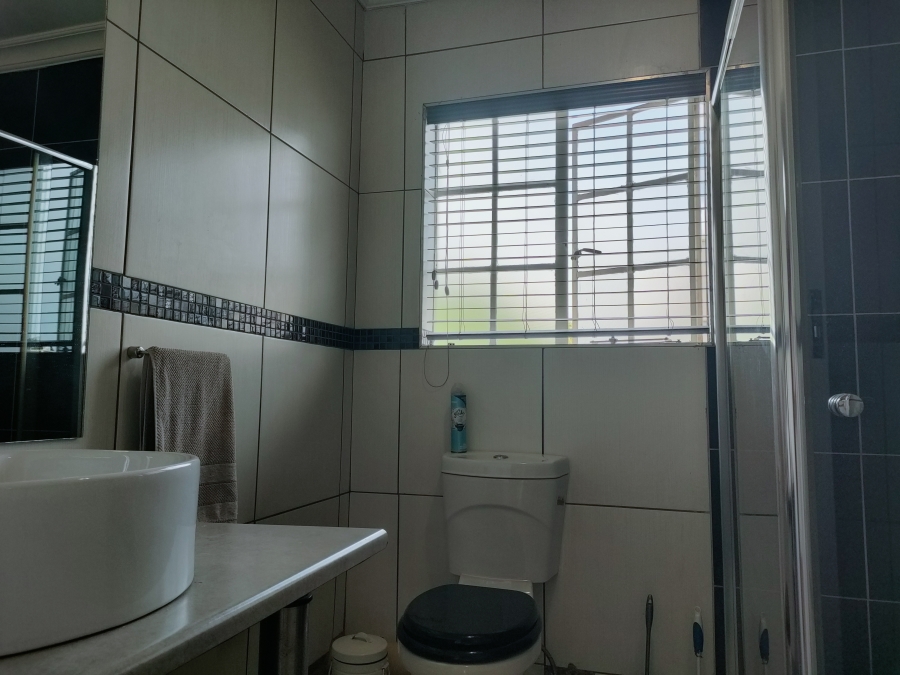 3 Bedroom Property for Sale in Eden Glen Gauteng