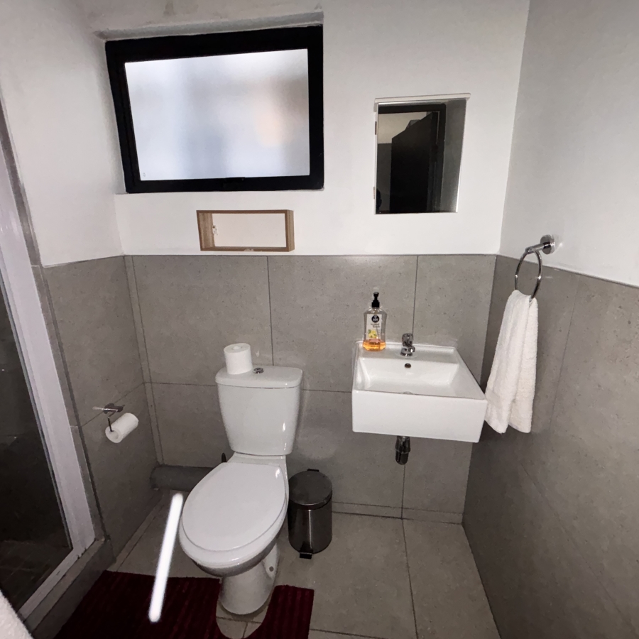 1 Bedroom Property for Sale in Ferndale Gauteng