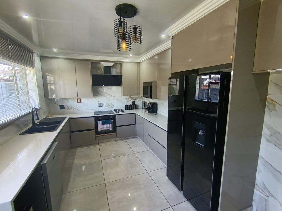3 Bedroom Property for Sale in Modder East Gauteng