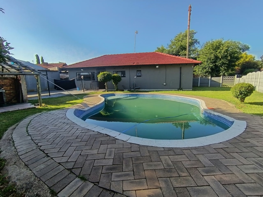 3 Bedroom Property for Sale in Modder East Gauteng