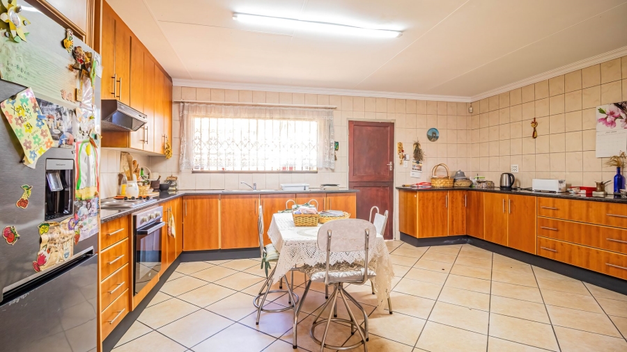 3 Bedroom Property for Sale in Selcourt Gauteng