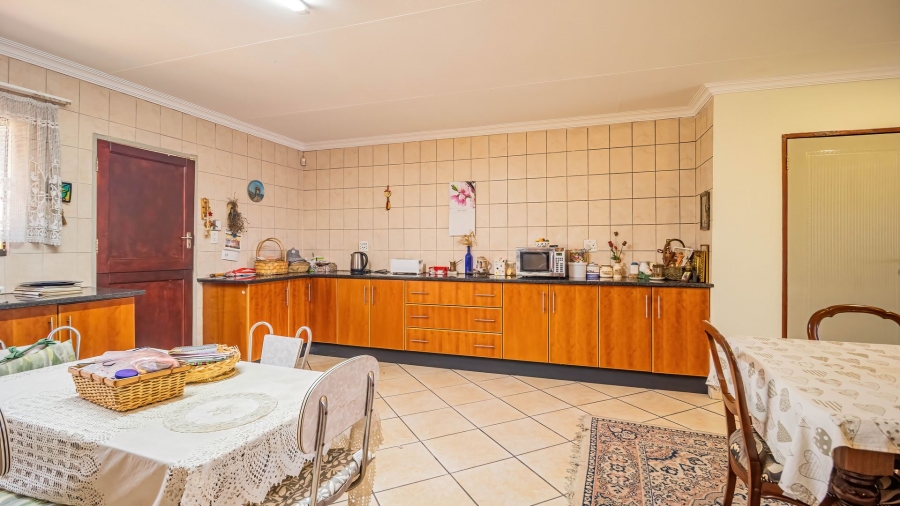 3 Bedroom Property for Sale in Selcourt Gauteng