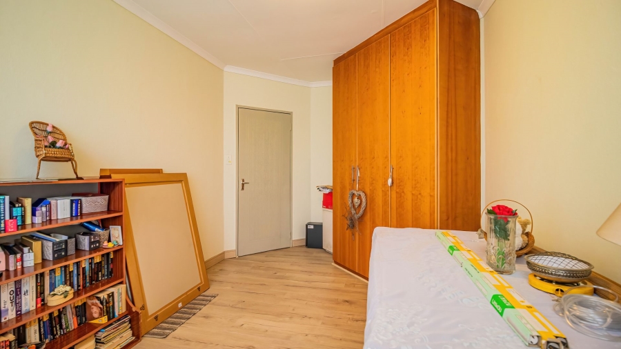 3 Bedroom Property for Sale in Selcourt Gauteng