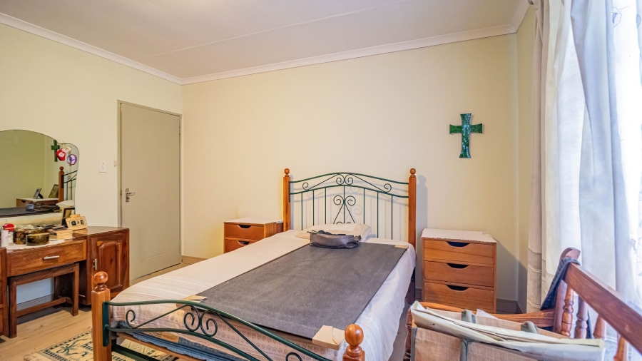 3 Bedroom Property for Sale in Selcourt Gauteng