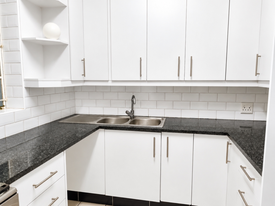 2 Bedroom Property for Sale in Illovo Gauteng