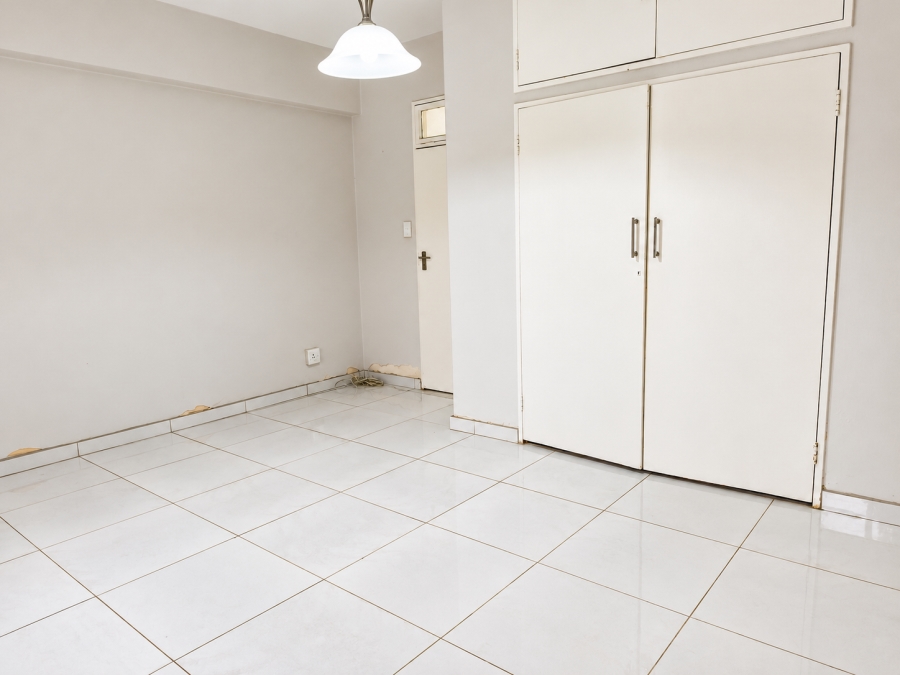 2 Bedroom Property for Sale in Illovo Gauteng