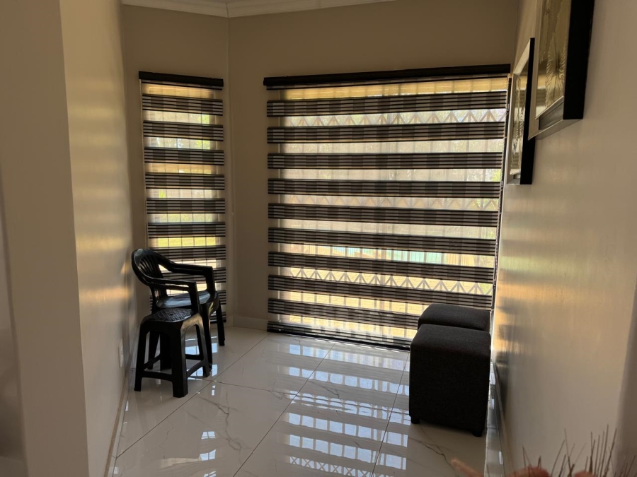 3 Bedroom Property for Sale in Gallo Manor Gauteng