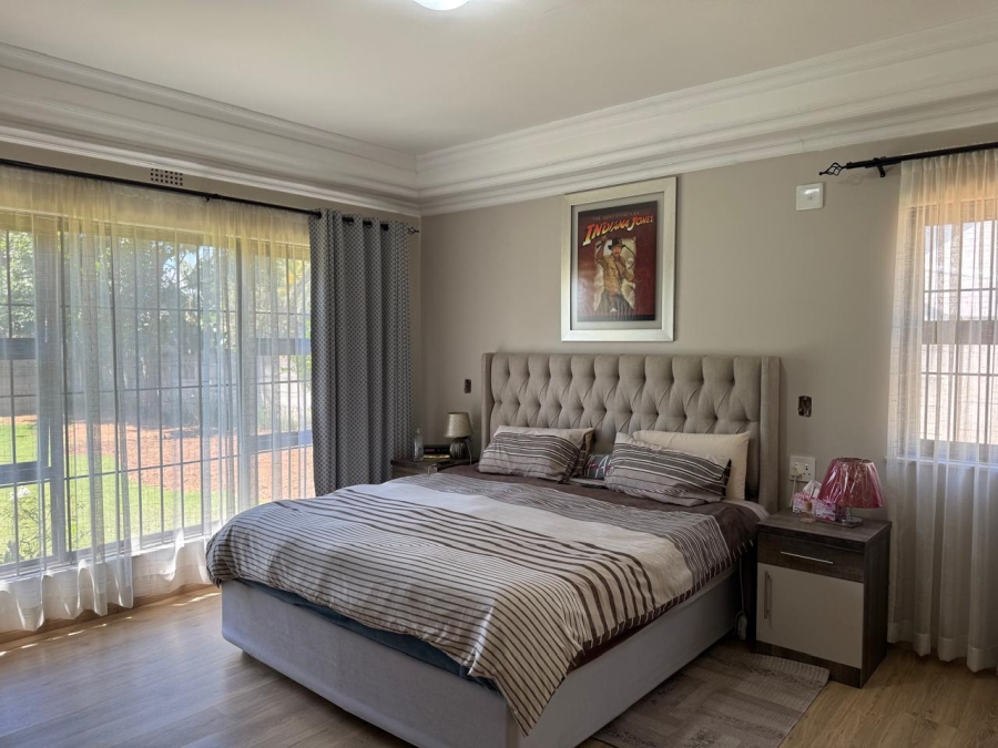 3 Bedroom Property for Sale in Gallo Manor Gauteng