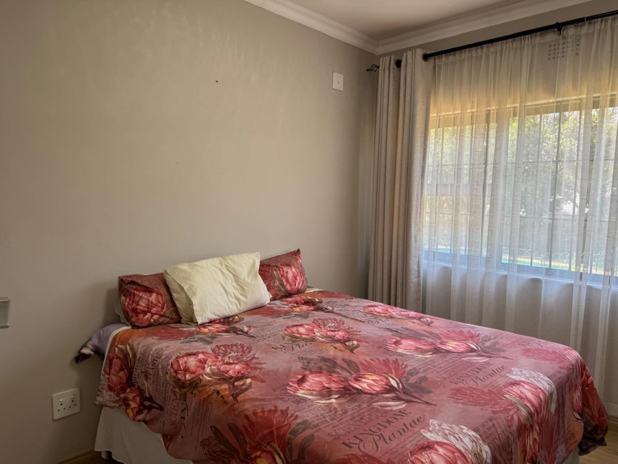 3 Bedroom Property for Sale in Gallo Manor Gauteng