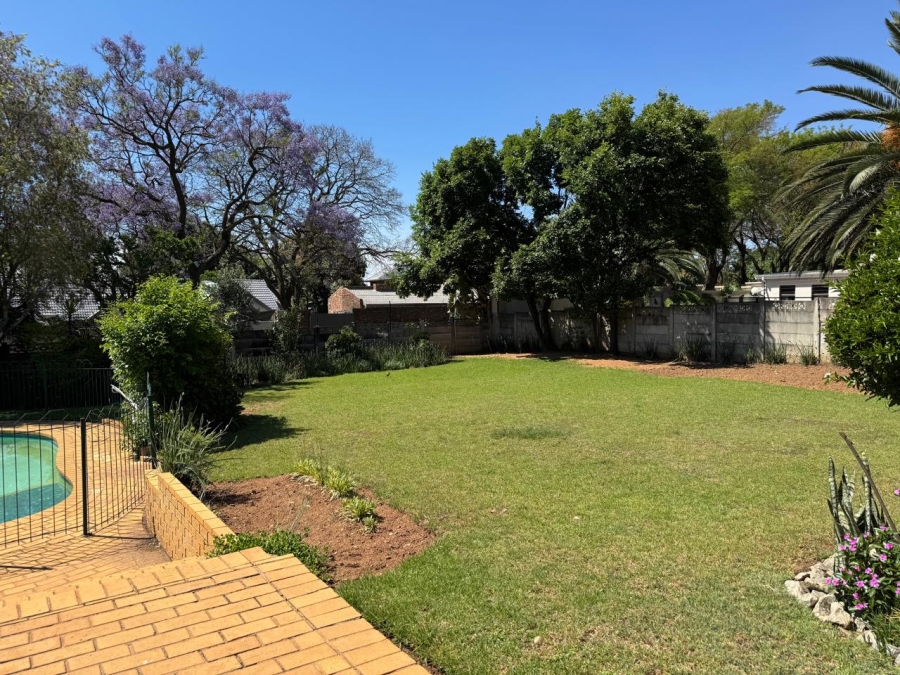 3 Bedroom Property for Sale in Gallo Manor Gauteng