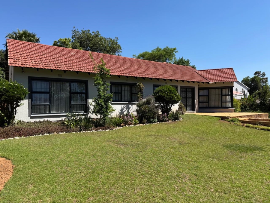 3 Bedroom Property for Sale in Gallo Manor Gauteng