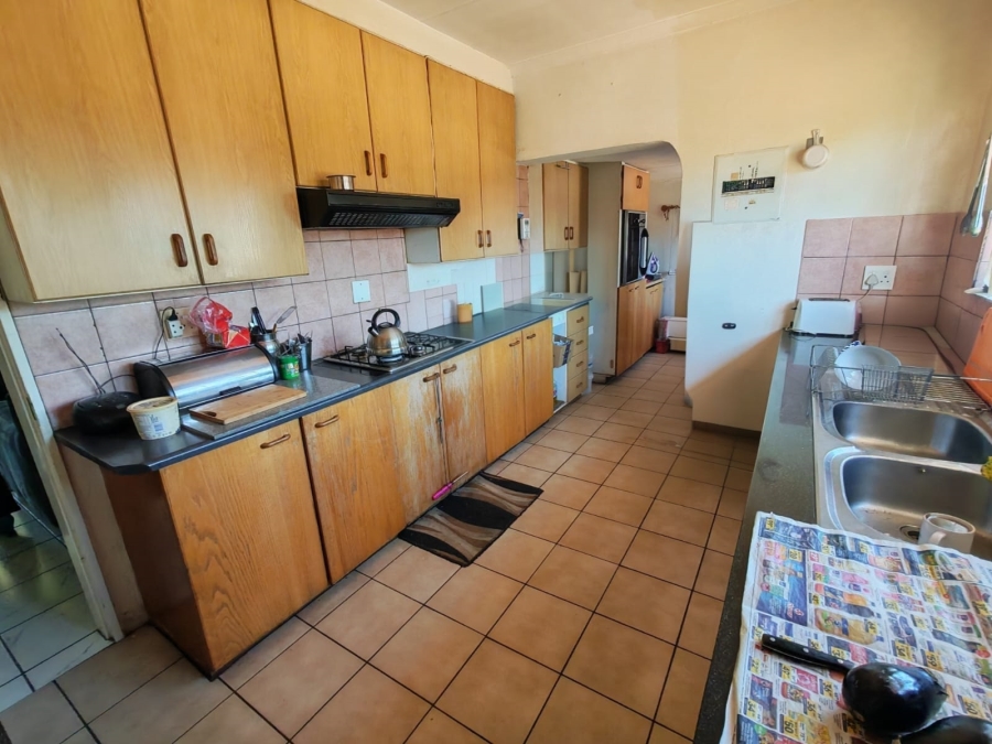 5 Bedroom Property for Sale in Dersley Gauteng