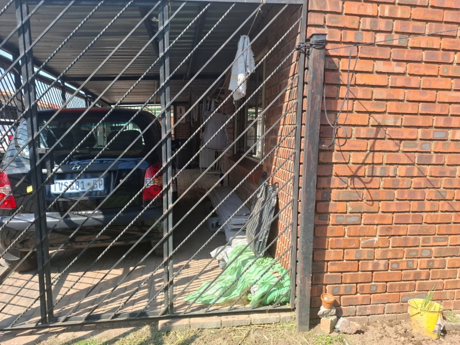 3 Bedroom Property for Sale in Actonville Gauteng