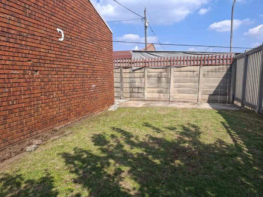 3 Bedroom Property for Sale in Actonville Gauteng