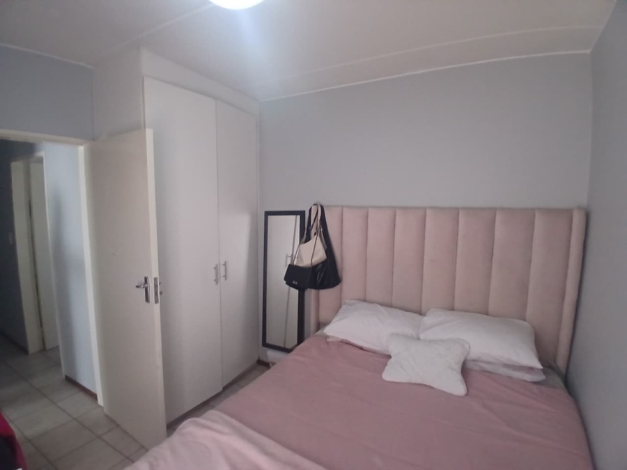 To Let 3 Bedroom Property for Rent in Restonvale A H Gauteng