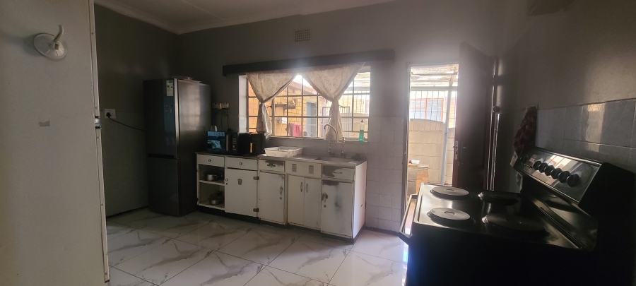 3 Bedroom Property for Sale in Bezuidenhout Valley Gauteng