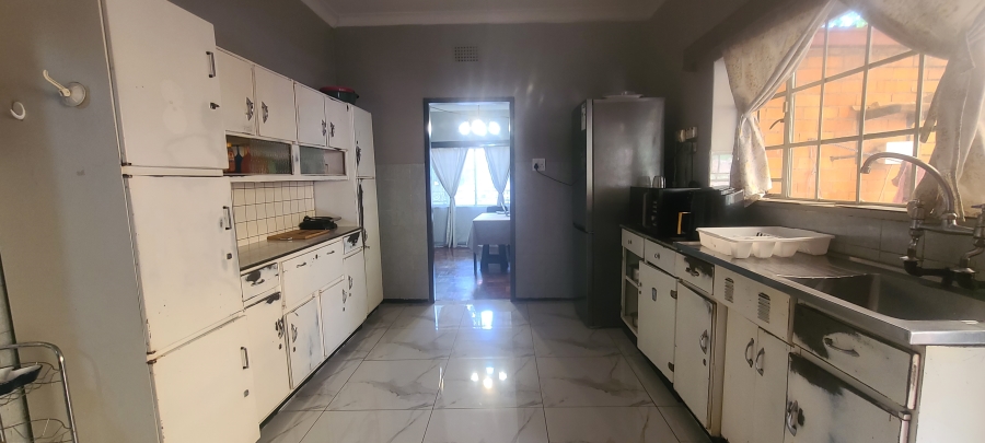 3 Bedroom Property for Sale in Bezuidenhout Valley Gauteng