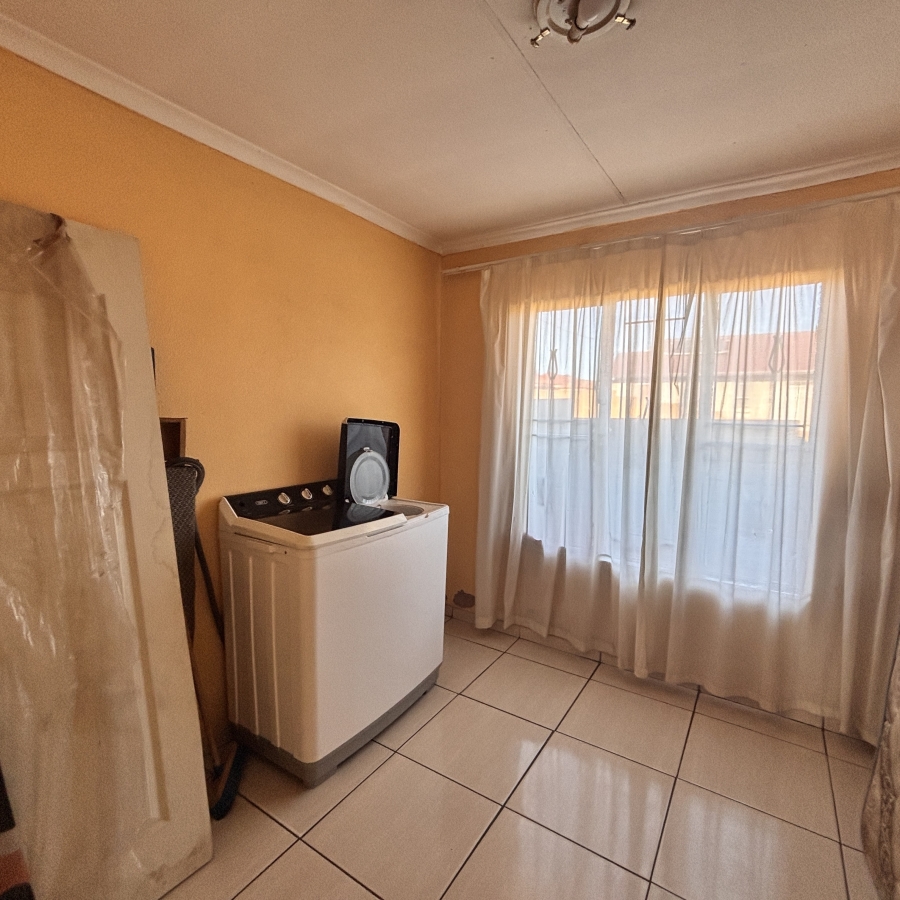 3 Bedroom Property for Sale in Kagiso Gauteng