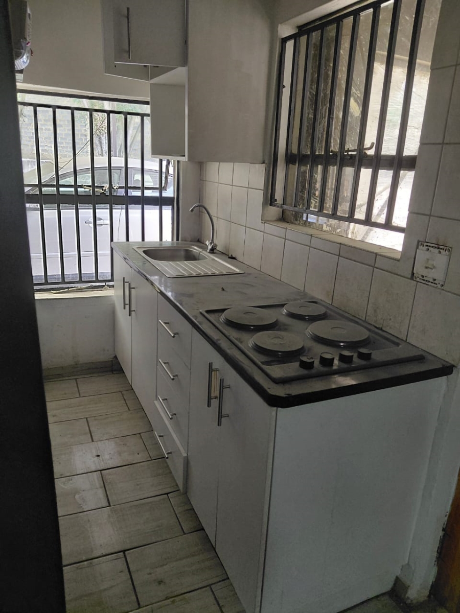 To Let 1 Bedroom Property for Rent in President Park Gauteng