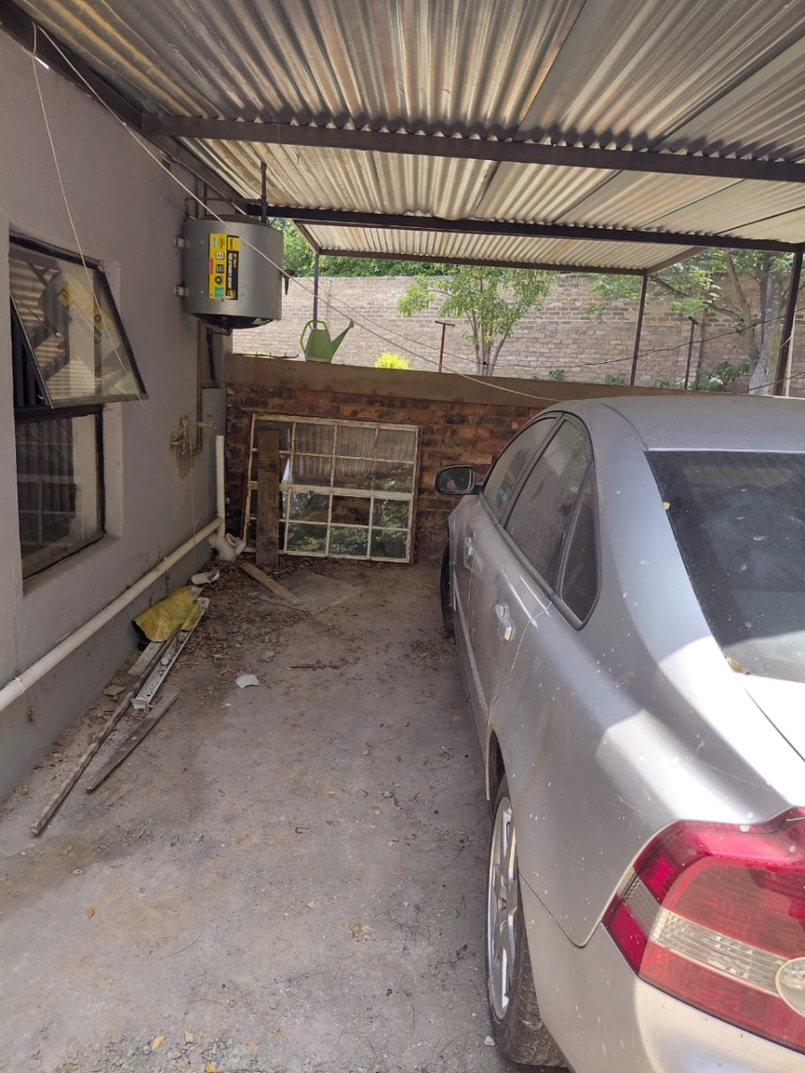 To Let 1 Bedroom Property for Rent in President Park Gauteng