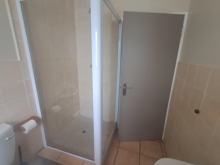 3 Bedroom Property for Sale in Crystal Park Gauteng