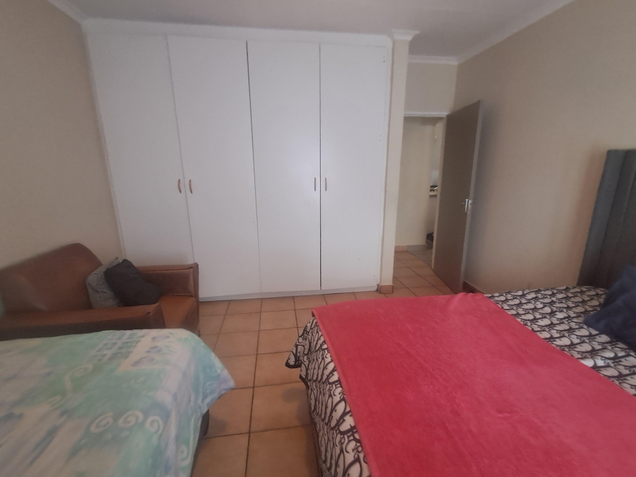 3 Bedroom Property for Sale in Crystal Park Gauteng