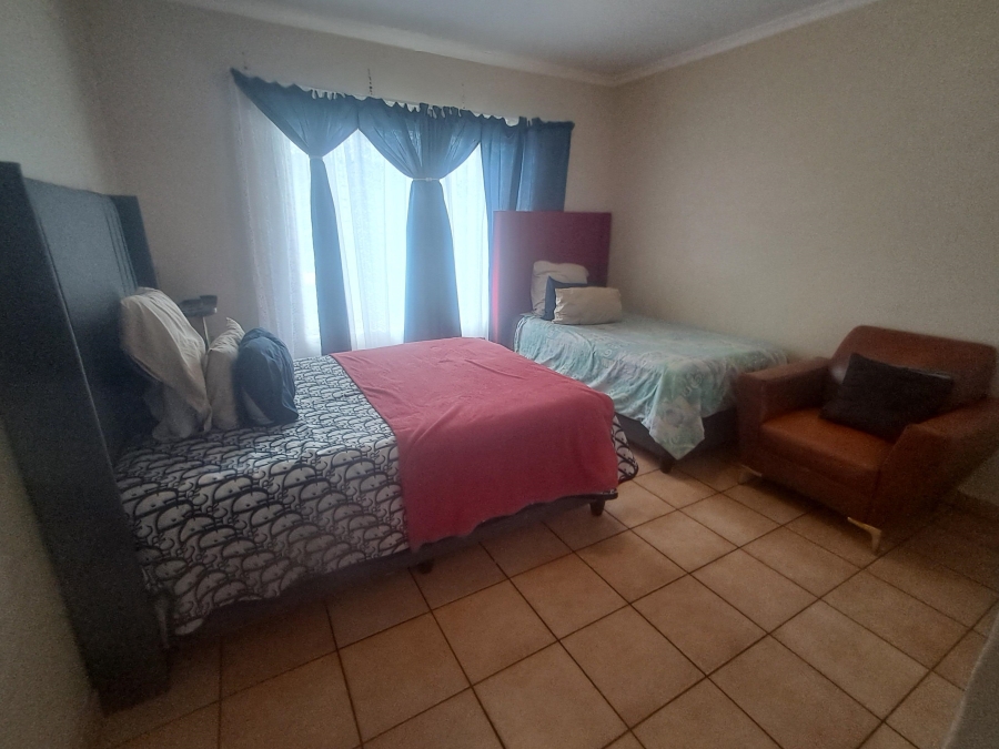 3 Bedroom Property for Sale in Crystal Park Gauteng