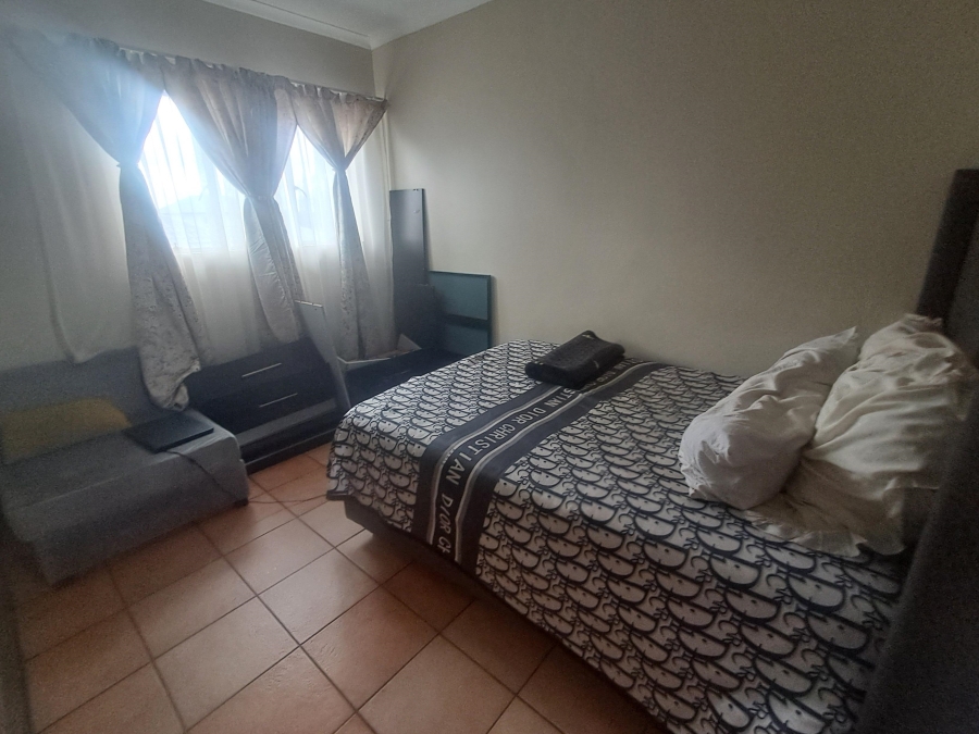 3 Bedroom Property for Sale in Crystal Park Gauteng