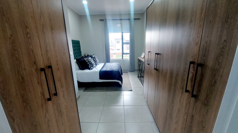 2 Bedroom Property for Sale in Rietvalleirand Gauteng