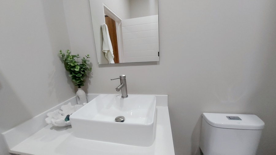 2 Bedroom Property for Sale in Rietvalleirand Gauteng