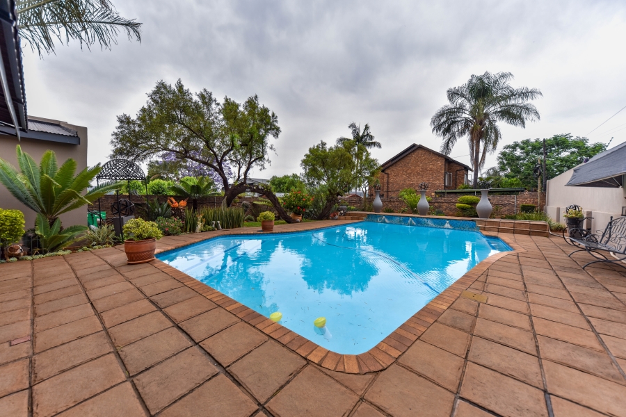 4 Bedroom Property for Sale in Wonderboom South Gauteng