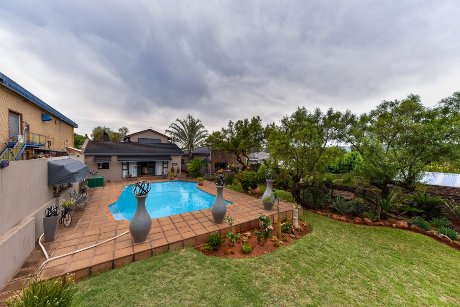 4 Bedroom Property for Sale in Wonderboom South Gauteng