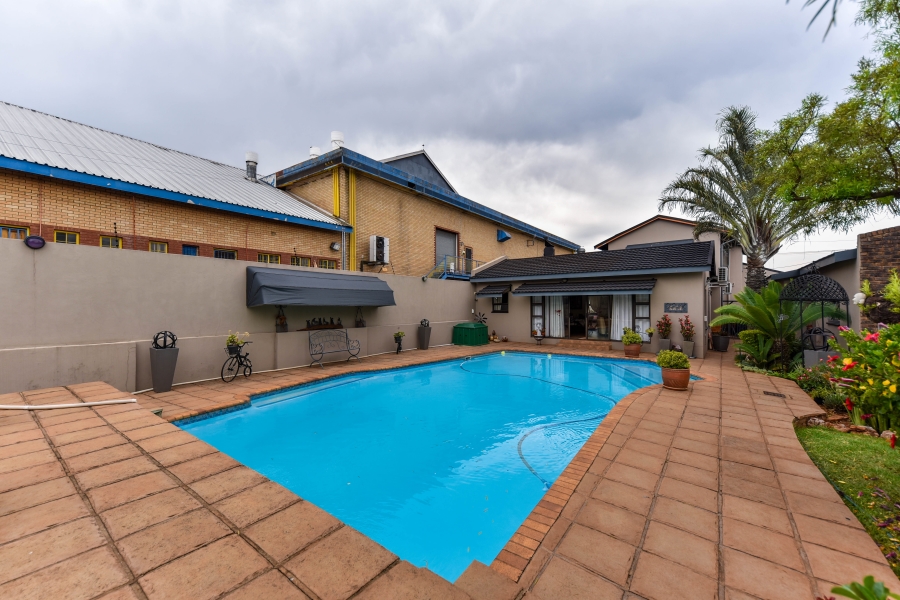 4 Bedroom Property for Sale in Wonderboom South Gauteng